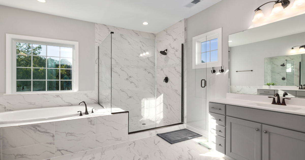 Bathroom after a professional cleaning, ready to be used by new occupants after a moving